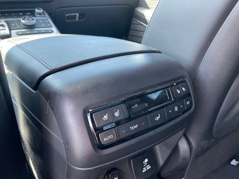 Used 2024 Hyundai Palisade Calligraphy AWD/4WD image 21
