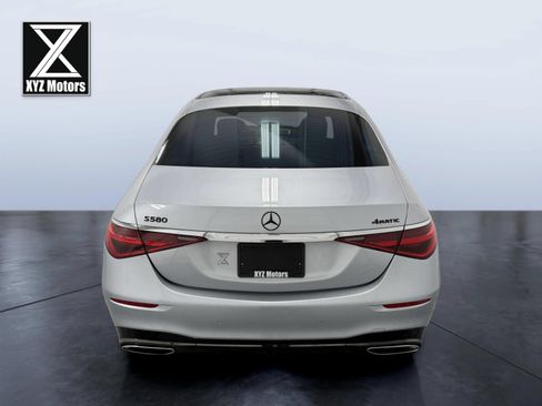 Used 2023 Mercedes-Benz S 580 4MATIC Sedan w/ AMG Line image 5