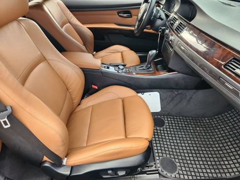 Used 2012 BMW 335i Convertible RWD image 14