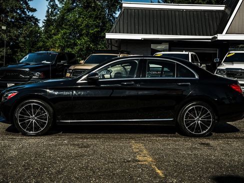 Used 2020 Mercedes-Benz C 300 4MATIC Sedan image 20