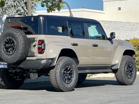 New 2025 Ford Bronco Raptor image 4