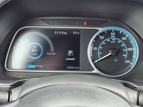 Certified 2025 Nissan Leaf S FWD image 12