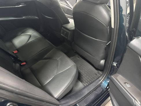 Used 2021 Toyota Camry XLE w/ Navigation Upgrade Package FWD image 37
