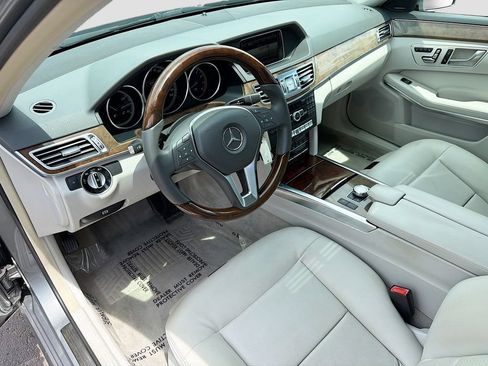 Used 2014 Mercedes-Benz E 350 4MATIC Sedan w/ Premium 1 Package image 24