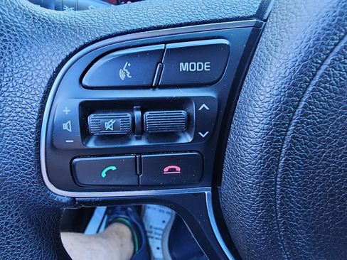 Used 2016 Kia Optima LX FWD image 32
