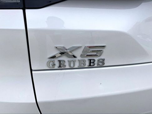 Used 2024 BMW X5 sDrive40i w/ Premium Package image 42