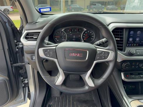 Used 2021 GMC Acadia SLE FWD image 11