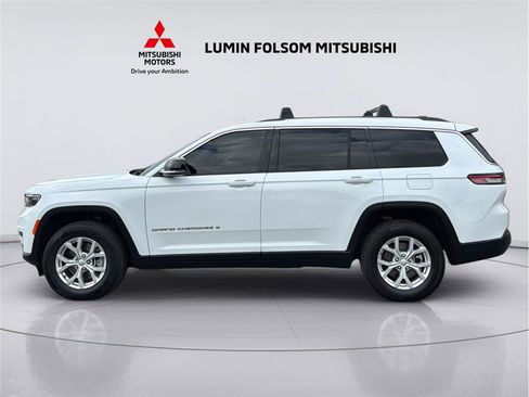 Used 2023 Jeep Grand Cherokee L Limited AWD/4WD image 2