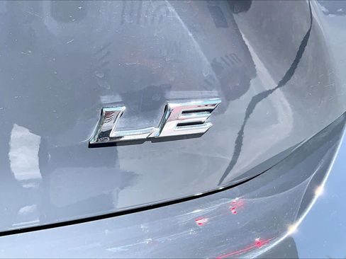 Used 2025 Toyota Camry LE FWD image 10
