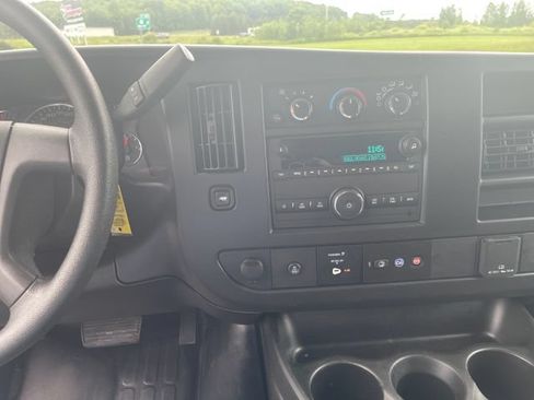 Used 2025 Chevrolet Express 2500 w/ Driver Convenience Package RWD image 19