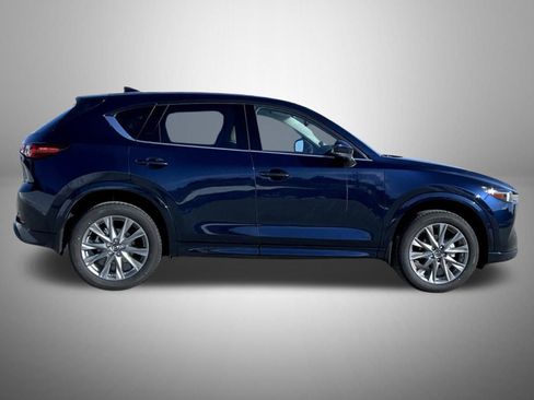 Certified 2025 MAZDA CX-5 AWD 2.5 S w/ Premium Plus Pkg image 4