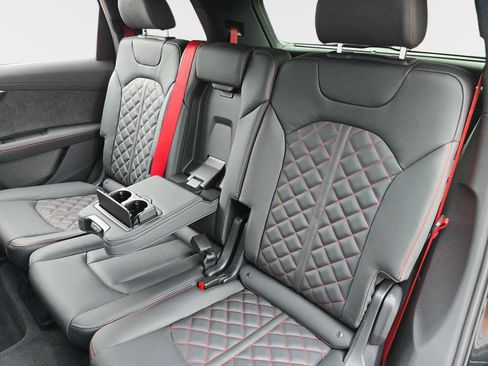 Certified 2026 Audi Q7 3.0T Prestige w/ Prestige Package AWD/4WD image 15