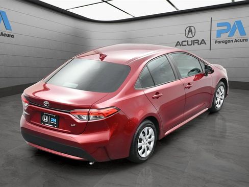 Used 2022 Toyota Corolla LE image 27
