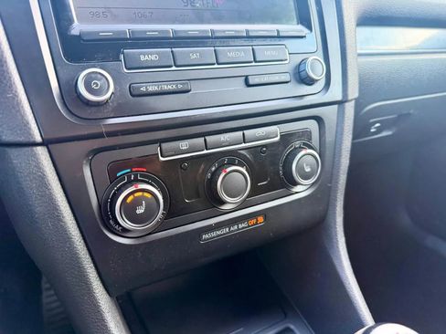 Used 2014 Volkswagen GTI Wolfsburg Edition image 13