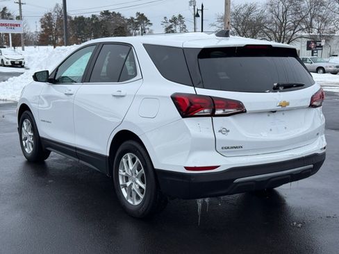 Used 2024 Chevrolet Equinox LT image 6