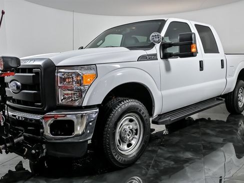 Used 2015 Ford F350 XL w/ Power Equipment Group image 5