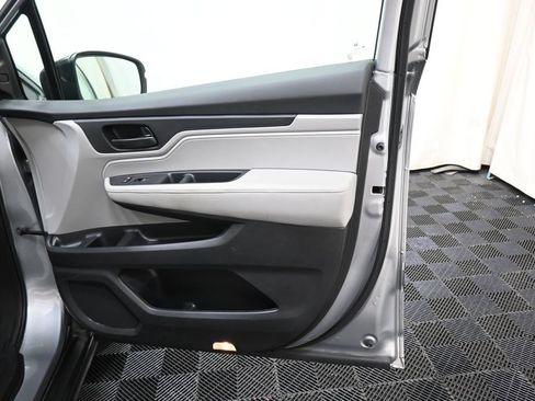 Used 2019 Honda Odyssey EX-L image 21