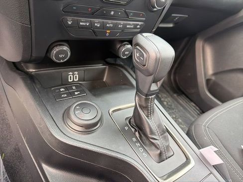Used 2020 Ford Ranger XLT image 27