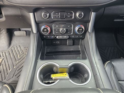 Used 2021 GMC Yukon SLT image 26