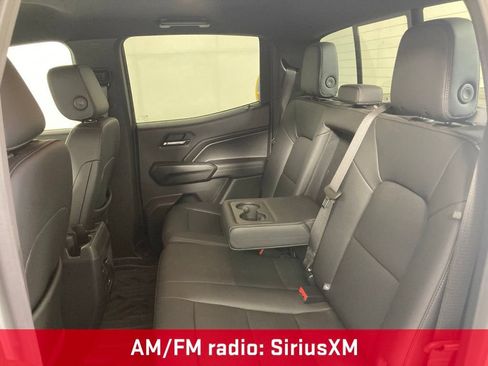 Used 2025 Chevrolet Colorado LT w/ LT Convenience Package AWD/4WD image 18