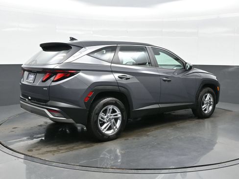 Used 2026 Hyundai Tucson SE AWD/4WD image 6