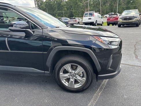 Used 2024 Toyota RAV4 XLE FWD image 5