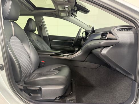 Used 2024 Toyota Camry SE w/ Audio Upgrade Package FWD image 28