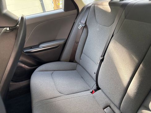 Used 2025 Kia K4 FWD image 35