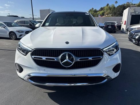 Certified 2026 Mercedes-Benz GLC 300 image 2