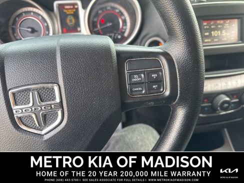 Used 2019 Dodge Journey SE w/ Blacktop Package image 18
