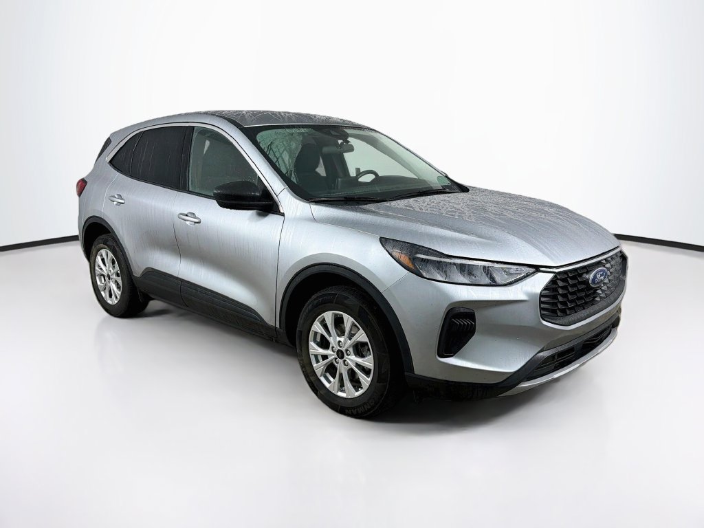 Used 2023 Ford Escape Active AWD/4WD image 3