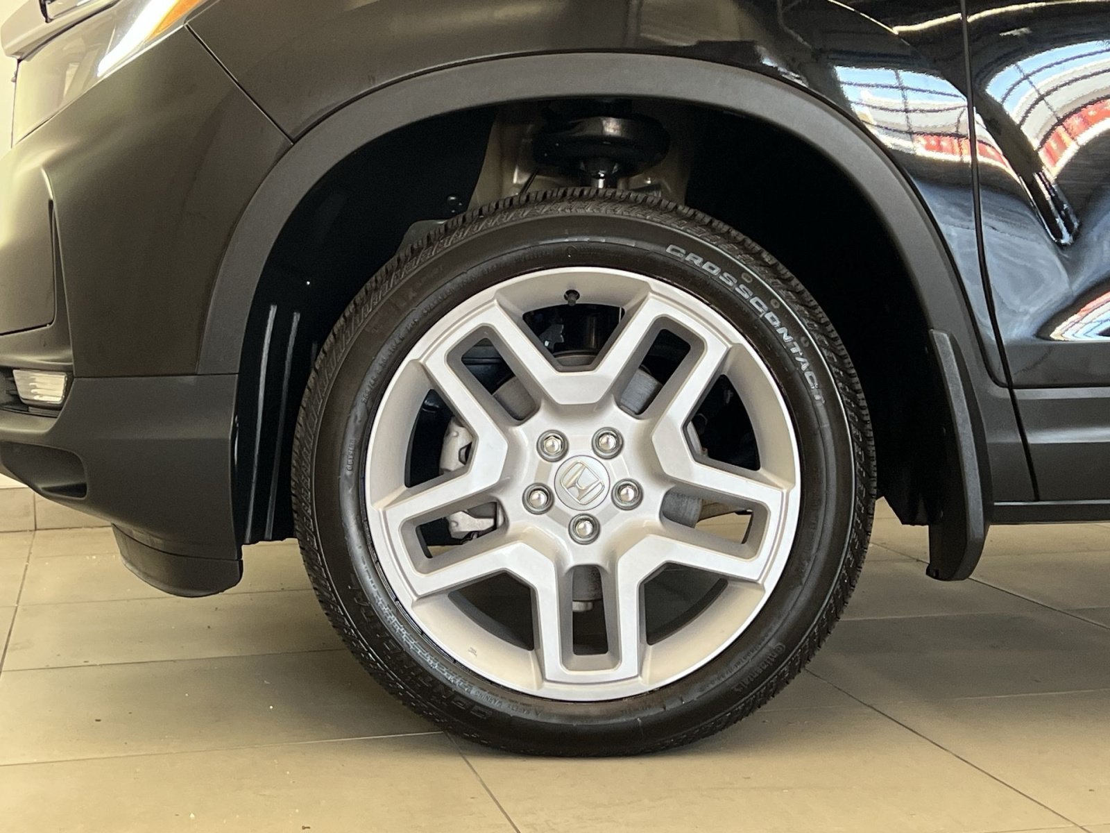 Used 2024 Honda Passport EX-L image 11