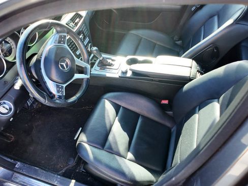 Used 2013 Mercedes-Benz C 300 Sport image 7