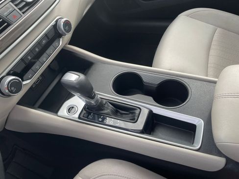 Used 2025 Nissan Altima 2.5 SV image 41