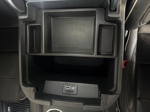 Used 2021 Chevrolet Tahoe Premier w/ Premium Package image 27