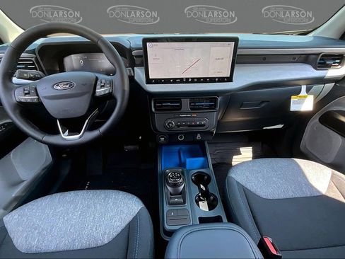 New 2025 Ford Maverick XLT w/ XLT Luxury Package image 9