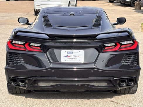 Used 2024 Chevrolet Corvette Stingray Preferred Cpe w/ Z51 Performance Package RWD image 8