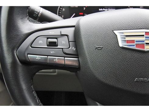 Used 2021 Cadillac XT4 Premium Luxury w/ Driver Awareness Package image 18