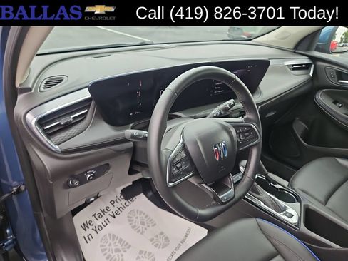 Used 2025 Buick Encore GX Sport Touring FWD image 12