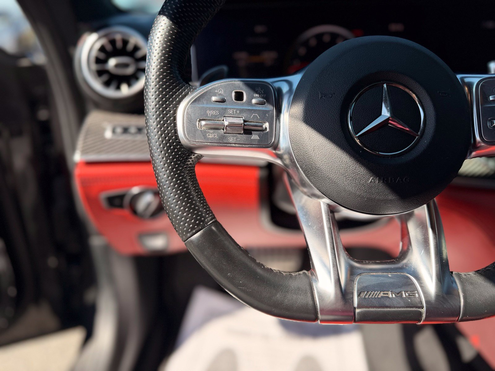 Used 2019 Mercedes-Benz AMG GT 63 S image 20