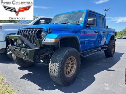 Used 2023 Jeep Gladiator Sport