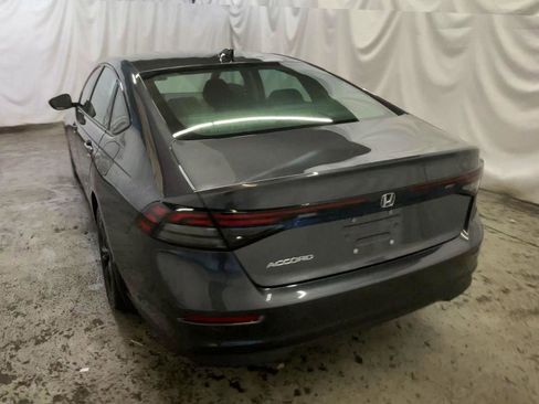 Certified 2025 Honda Accord SE image 7