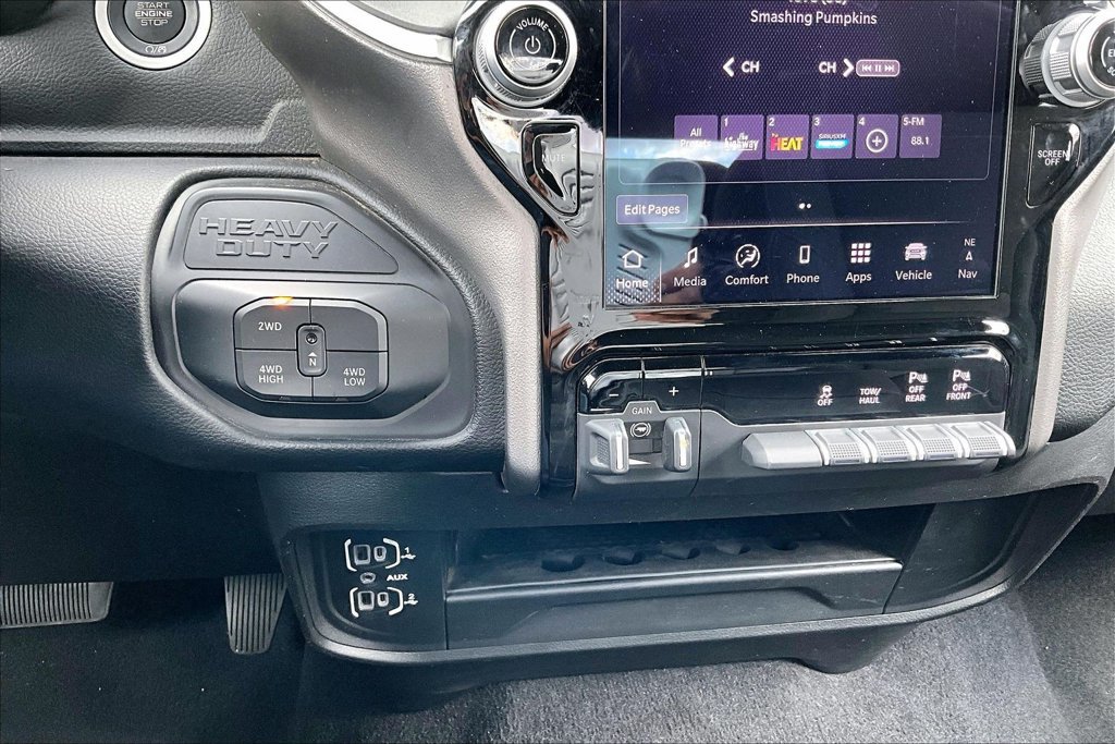 Certified 2026 RAM 2500 Big Horn AWD/4WD image 12
