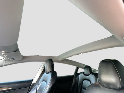 Used 2022 Tesla Model 3 Long Range image 22