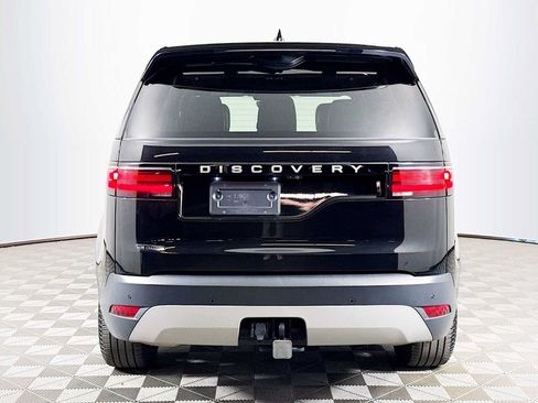 Used 2025 Land Rover Discovery S AWD/4WD image 6