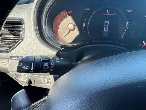 Used 2024 Dodge Durango GT image 33