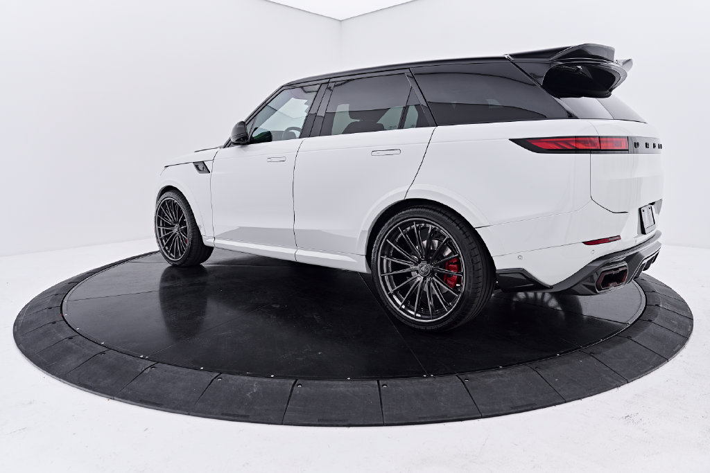 Used 2025 Land Rover Range Rover Sport SE AWD/4WD image 16
