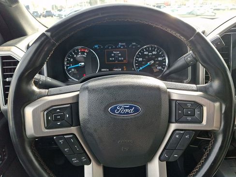 Used 2022 Ford F350 Platinum image 20