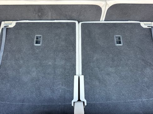 Used 2021 Volkswagen Atlas SE w/ Panoramic Sunroof Package FWD image 17