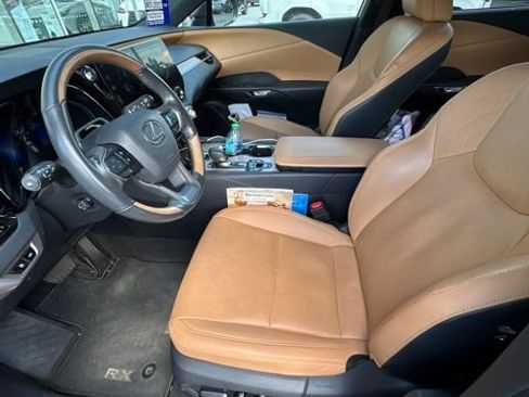 Used 2024 Lexus RX 350 Premium Plus w/ Convenience Package AWD/4WD image 3